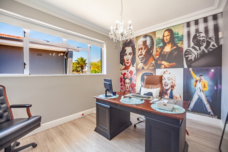 5 Bedroom Property for Sale in Milnerton Central Western Cape